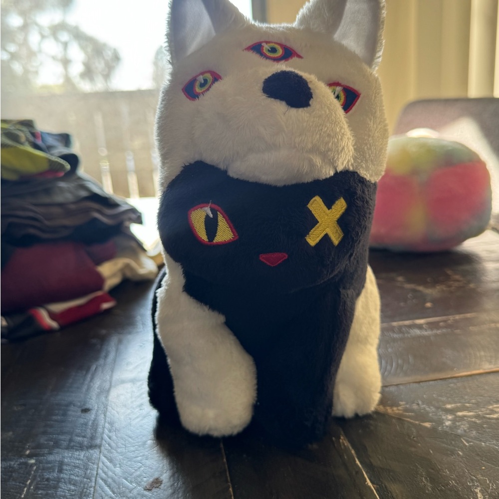 Meow Wolf Plush NWT